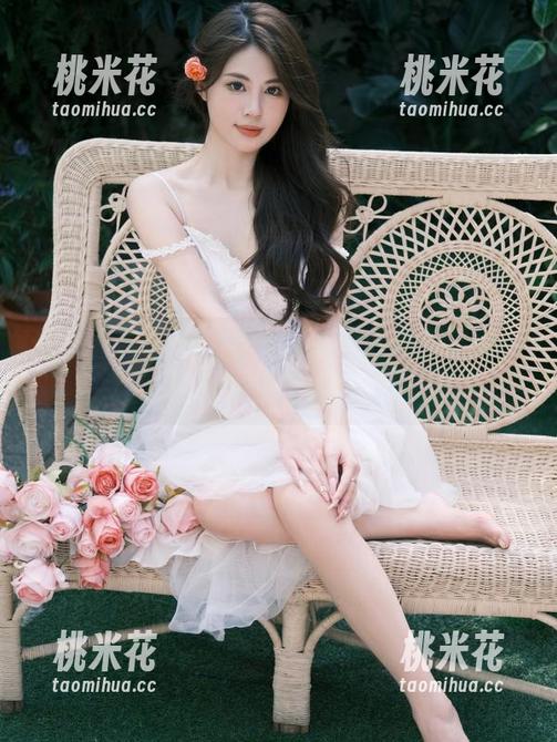 快来看看Hizzy (히지)修女的可爱造型，cos图包带给你惊喜！